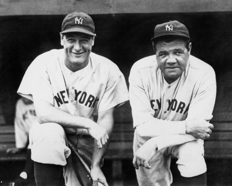 كان لدى لو جيريج وبيب روث موسمان من أفضل المواسم على الإطلاق في عام 1927. (تصوير NY Daily News Archive عبر Getty Images)