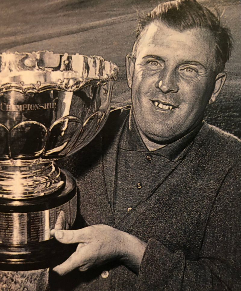 نورمان بعد فوزه في بطولة أونتاريو المفتوحة 1963. كان لديه وقت قصير فقط في جولة PGA الأمريكية