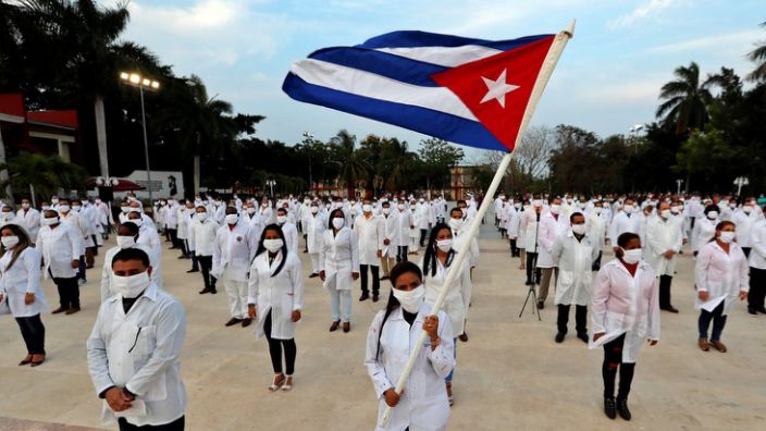 سيتم نشر الأطباء الكوبيين في مقاطعات مختلفة في جنوب أفريقيا