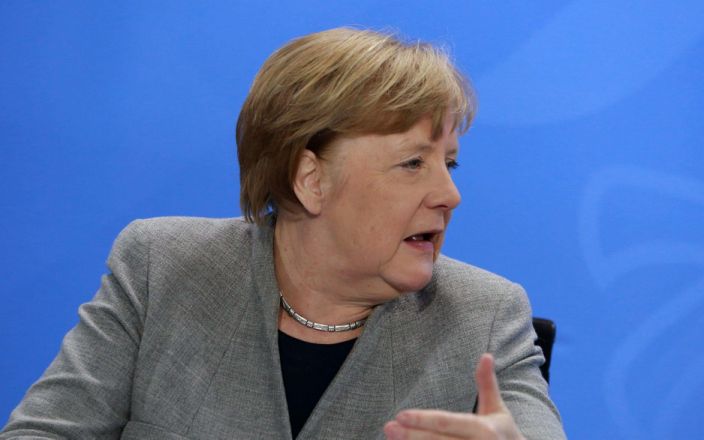أبلغت المستشارة الألمانية أنجيلا ميركل البرلمان بأنها كانت هدفا للمتسللين الروس - CHRISTIAN MARQUARDT / POOL / EPA-EFE / Shutterstock / SHUTTERSTOCK