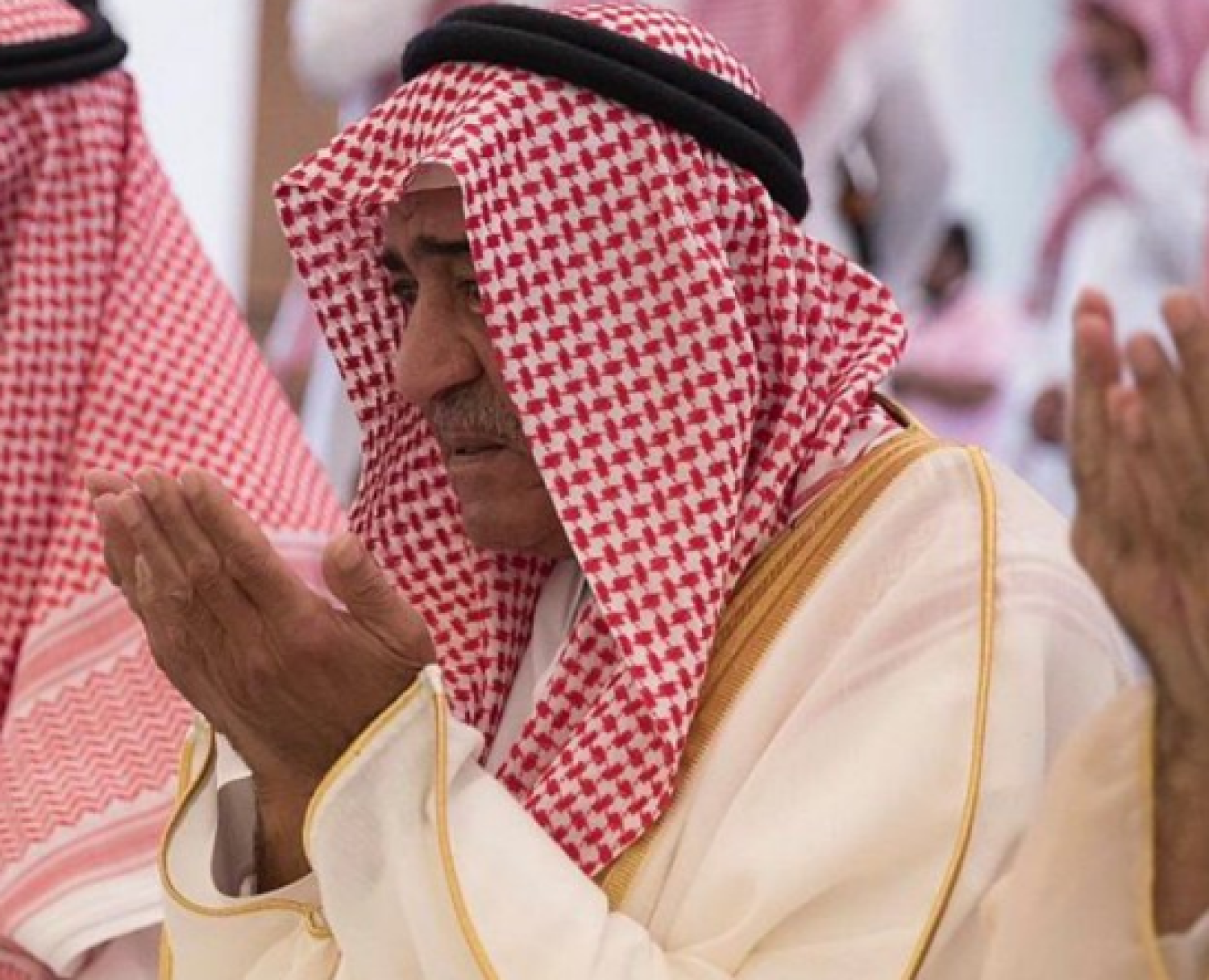 تفاصيل الحالة الصحية للأمير مقرن بن عبدالعزيز آل سعود